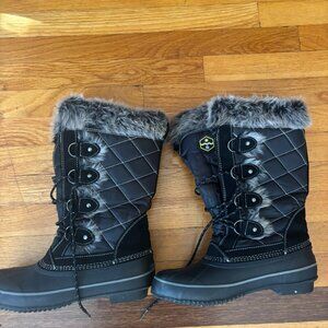 Fur Line Lace up Winter Boot